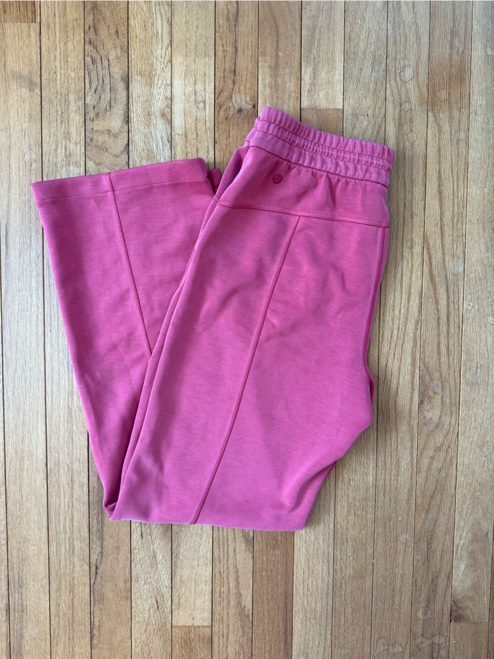 Lululemon Scuba Desert Red/Watermelon Pants